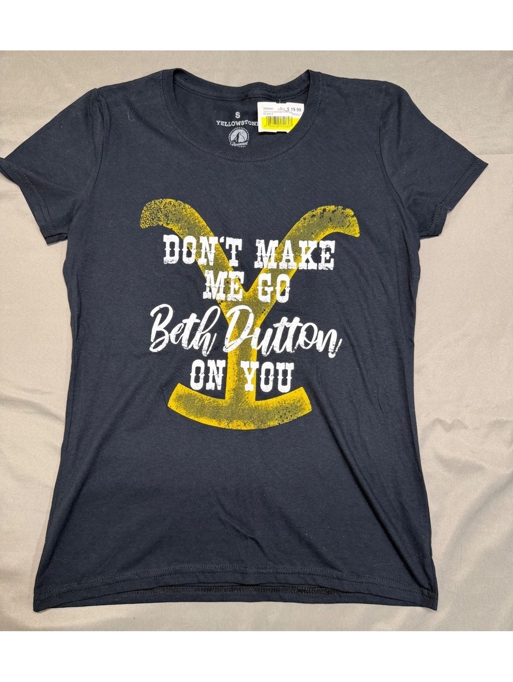 Yellowstone Beth Dutton Graphic T-Shirt Size S